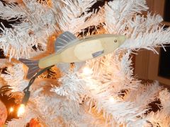 Fishmas Ornament Shine